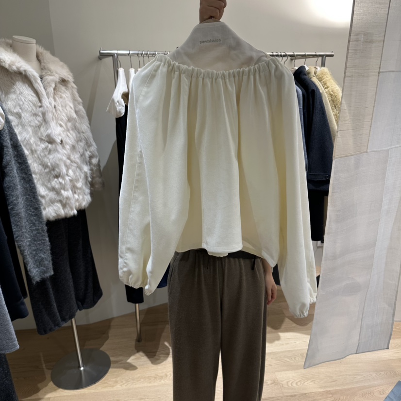 PERMISSION東大門直郵女裝新品真品休閑推薦襯衫蕾絲衫褶皺PERMISSION襯衫/蕾絲衫圖色1