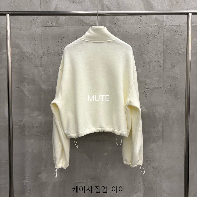 MUTE-P韓國直郵女裝新品休閑時尚熱賣人氣真品衛衣拉鏈加絨MUTE衛衣