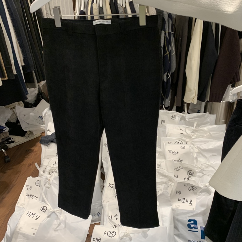 UNDERSTANDING韓國代購女士新款時尚推薦休閑熱賣短褲七分褲UNDERSTANDING短褲圖色2黑