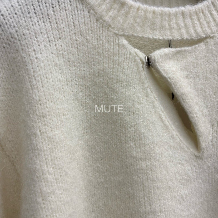 MUTE-P韓國代購女裝新品休閑熱賣真品推薦人氣時尚毛衣MUTE毛衣