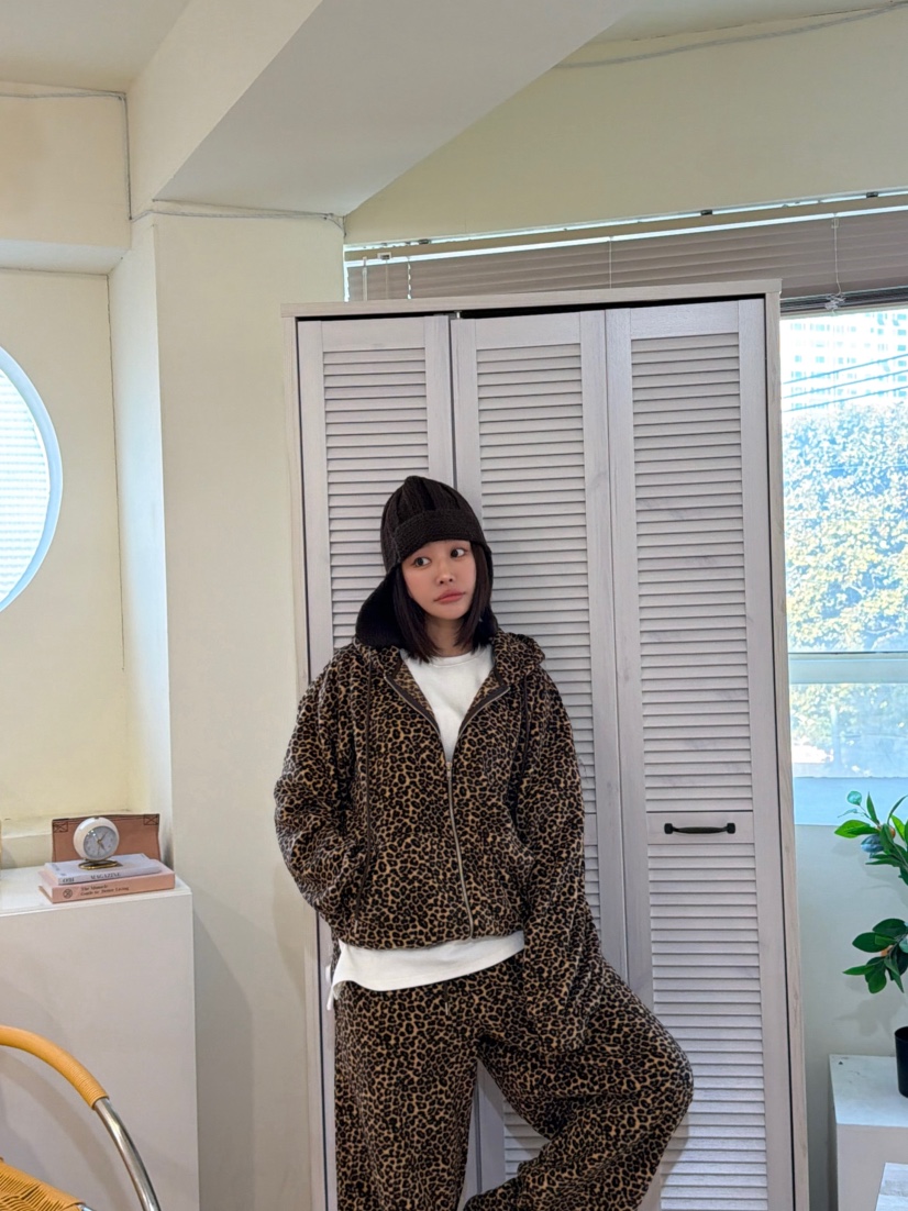 ODD FOCOUS東大門直郵女裝新款推薦時尚真品套裝抓絨豹紋ODD FOCOUS套裝