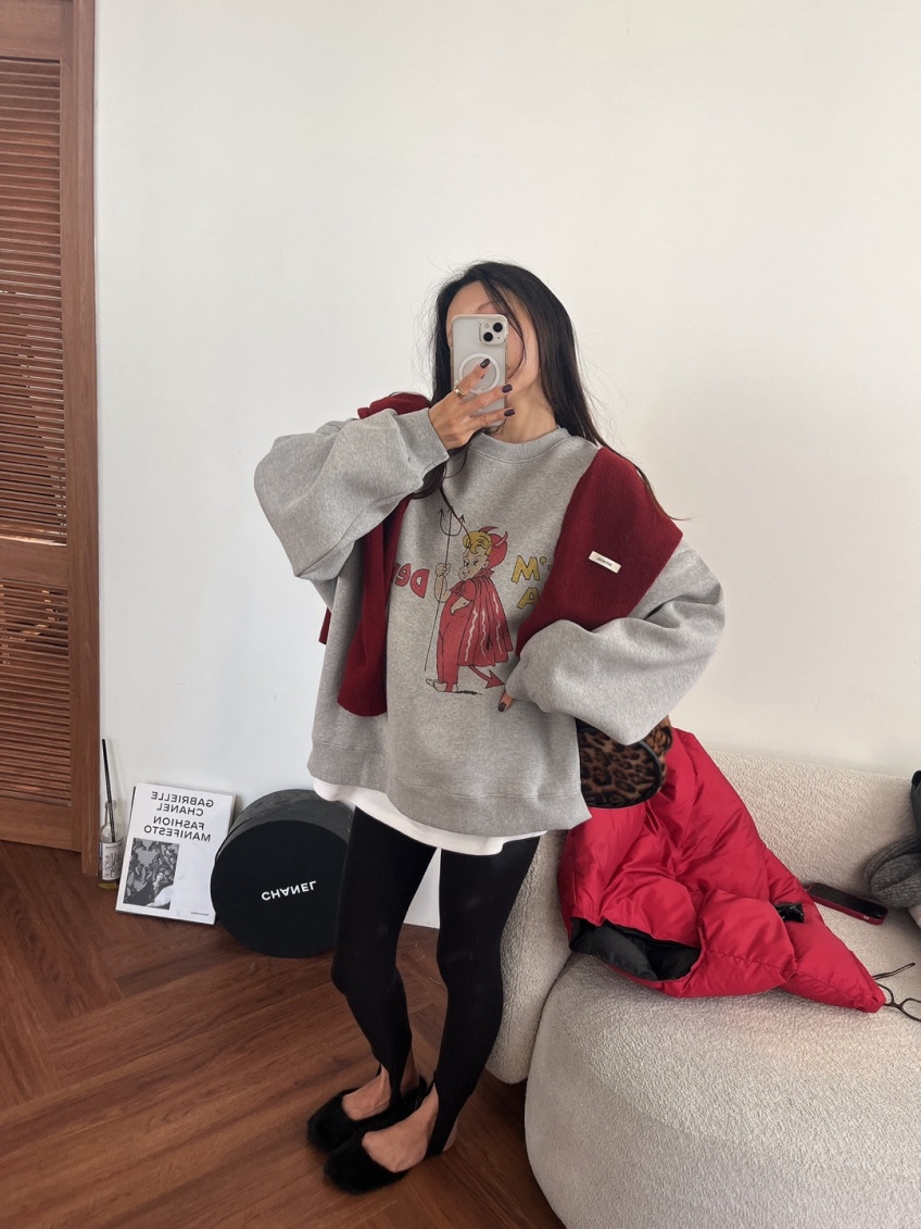 ODD FOCOUS韓國直郵女裝新品推薦熱賣休閑人氣真品時尚衛衣ODD FOCOUS衛衣