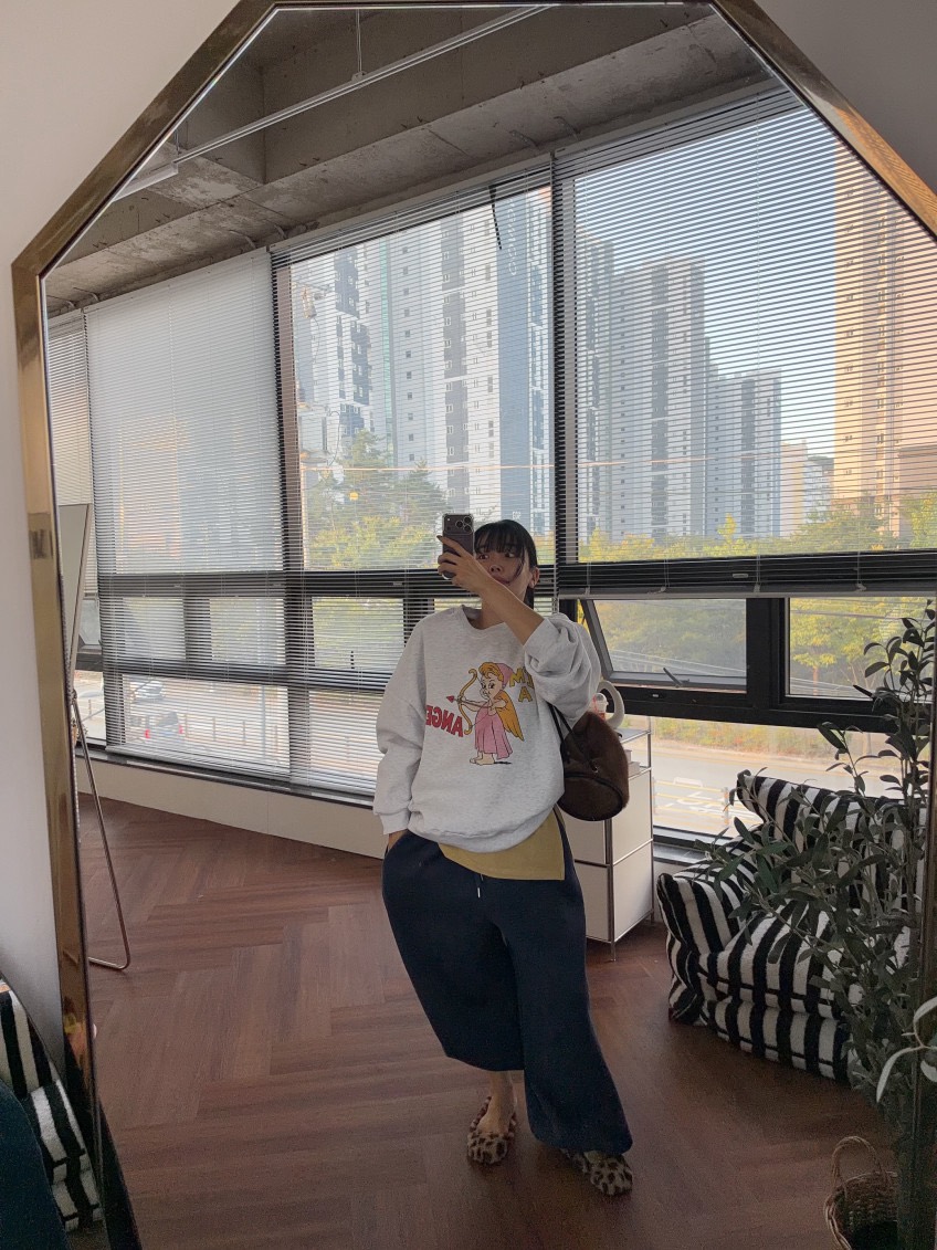 ODD FOCOUS韓國直郵女裝新品推薦熱賣休閑人氣真品時尚衛衣ODD FOCOUS衛衣