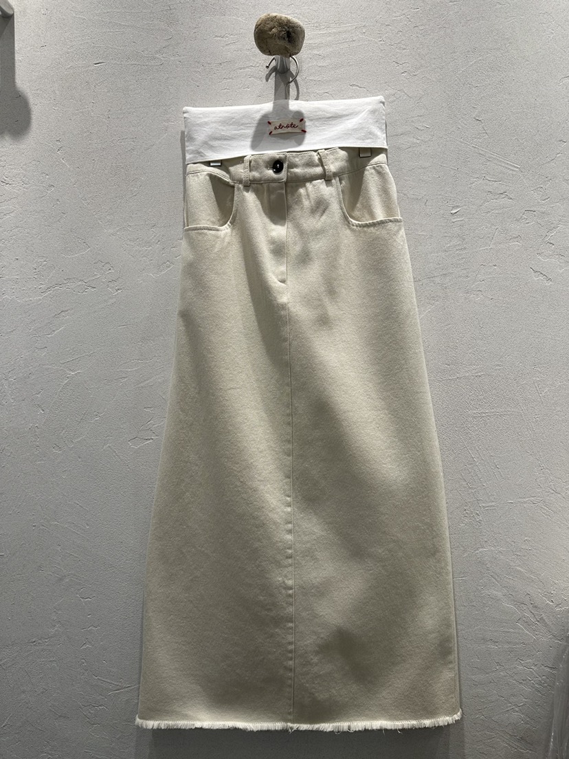 AT NOTE韓國代購女裝新品休閑時尚熱賣真品推薦長裙開衩AT NOTE長裙圖色1