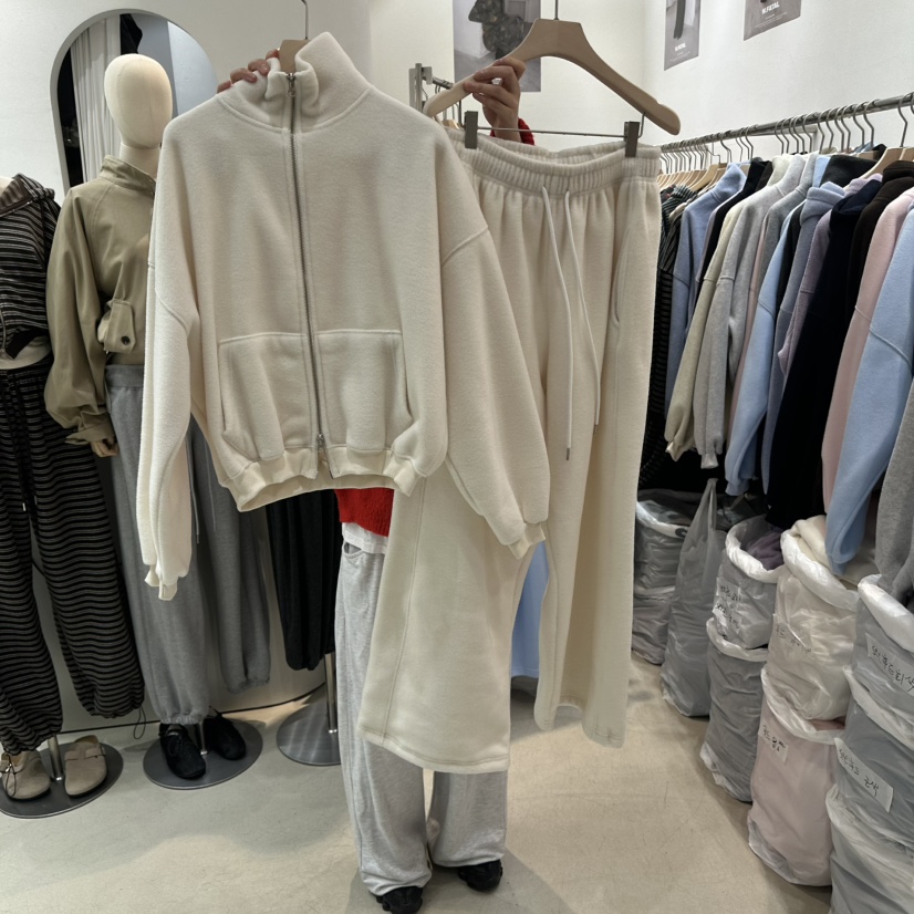 W.FATAL東大門實拍女裝新品真品熱賣休閑套裝雙面抓絨加絨W.FATAL套裝圖色2아이白色