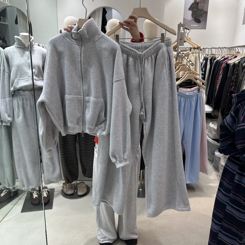 W.FATAL東大門實拍女裝新品真品熱賣休閑套裝雙面抓絨加絨W.FATAL套裝圖色9백멜淺灰色