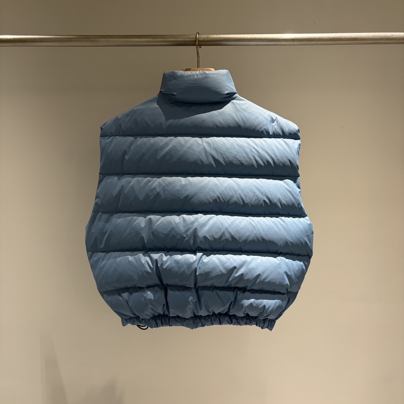 OBTIS韓國直郵女裝新品推薦休閑真品人氣時尚熱賣馬甲OBTIS馬甲