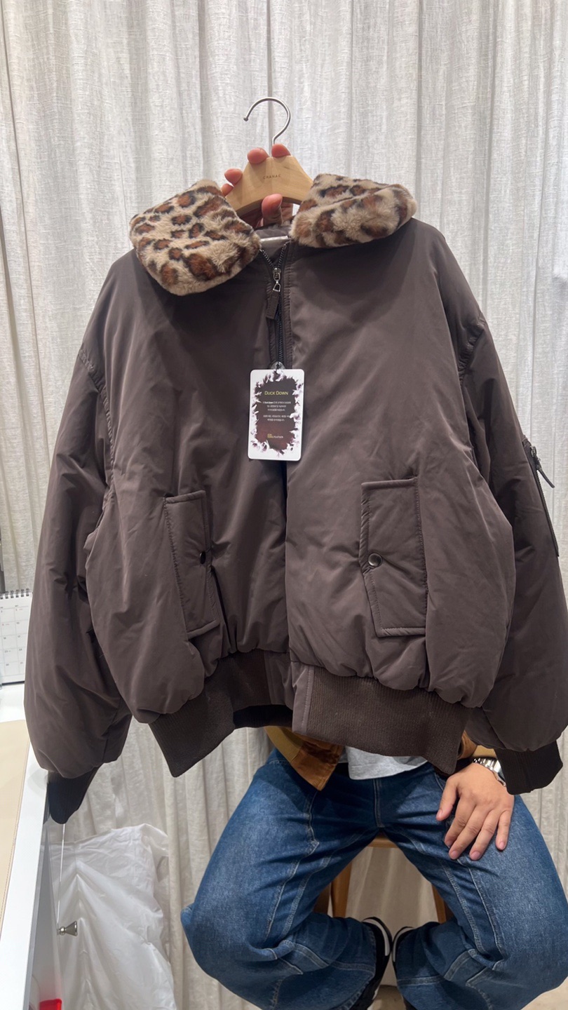 AHOY東大門代購女裝新款休閑熱賣時尚推薦短款羽絨服鴨絨AHOY  CRANAE-2件起短款羽絨服圖色2