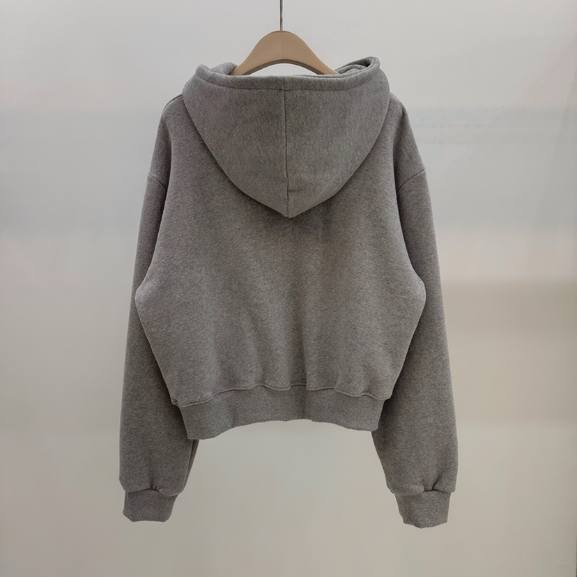 NEEEEDS韓國代購女裝新品推薦真品熱賣休閑人氣時尚衛衣NEEEEDS衛衣