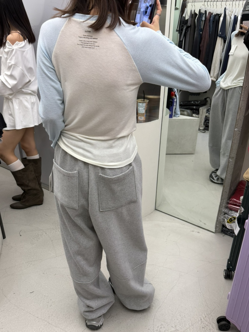 GLITTER韓國直郵女裝新品時尚真品熱賣休閑人氣推薦長袖T恤GLITTER長袖T恤