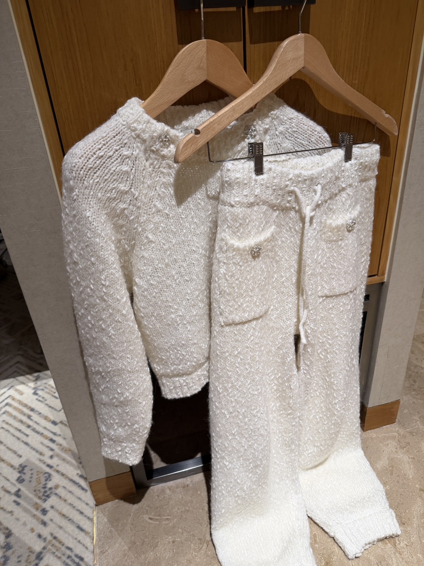 LAVIEU東大門代購女士新品職業推薦人氣真品時尚熱賣套裝LAVIEU套裝