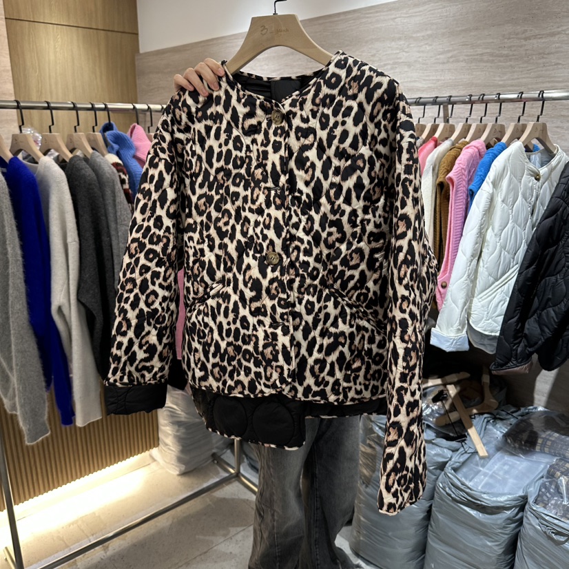 BISHOP/APOINT/3MARCH韓國代購女裝新品推薦短款棉服絎縫BISHOP/APOINT/3MARCH短款棉服圖色4