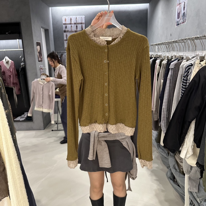 LIMERENCE東大門代購女士新品推薦熱賣長袖T恤蕾絲開衫羅紋LIMERENCE長袖T恤圖色2
