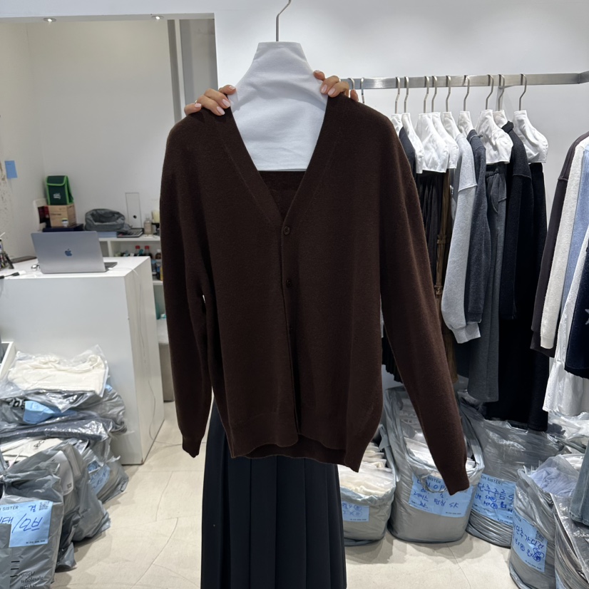 RICH SISTER韓國代購女士新款休閑時尚真品開衫美利奴羊毛RICH SISTER開衫圖色2棕色