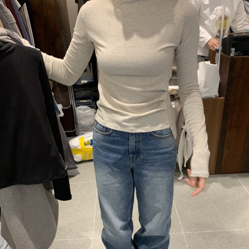 ONDA韓國直郵女士新品熱賣休閑推薦長袖T恤不對稱高領紐扣ONDA長袖T恤圖色3