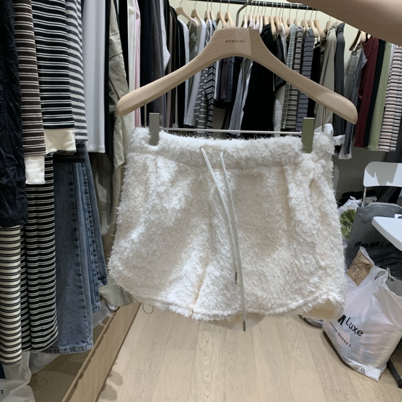 MONROE韓國代購女士新款休閑人氣熱賣真品時尚推薦短褲MONROE短褲圖色1