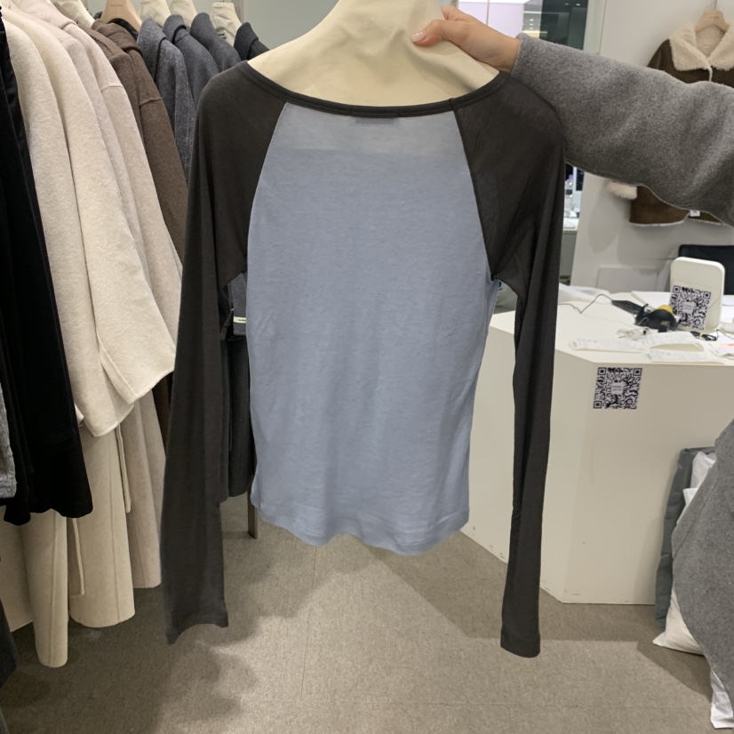 MADELEINE韓國直郵女士新品推薦時尚熱賣長袖T恤插肩袖天絲MADELEINE長袖T恤