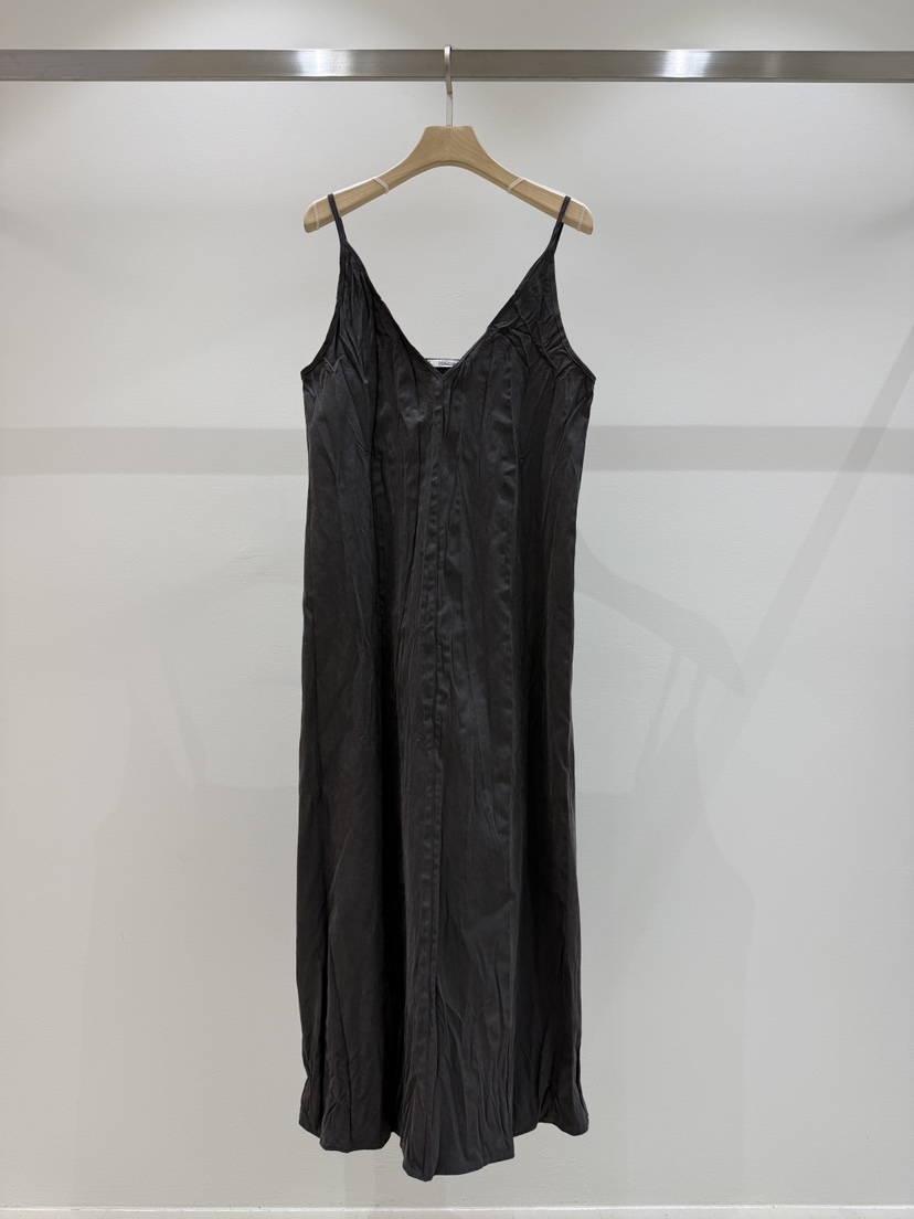 HAUTTE-P東大門代購女裝新品熱賣真品推薦連衣裙OPS波紋HAUTTE連衣裙圖色1墨色