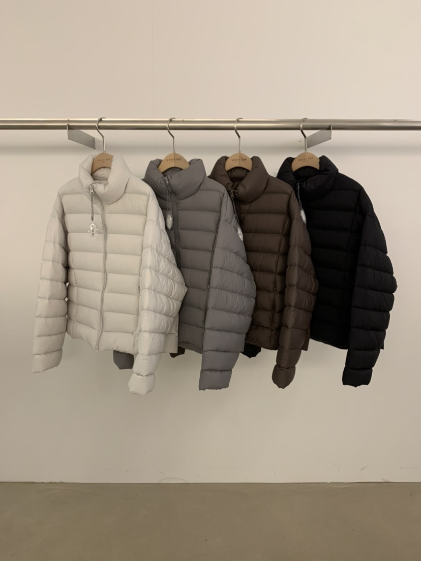 UNDER KEY東大門直郵女裝新品熱賣短款羽絨服羽絨服鴨絨UNDER KEY短款羽絨服