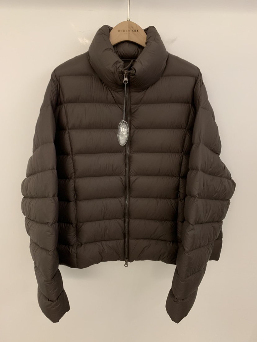 UNDER KEY東大門直郵女裝新品熱賣短款羽絨服羽絨服鴨絨UNDER KEY短款羽絨服圖色2