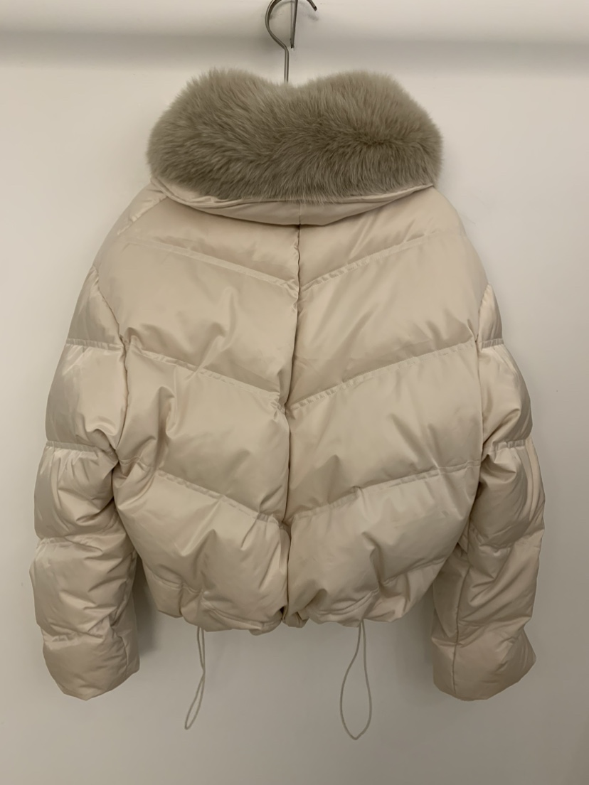 UNDER KEY東大門實拍女裝新品真品短款羽絨服狐貍毛填充鴨絨UNDER KEY短款羽絨服