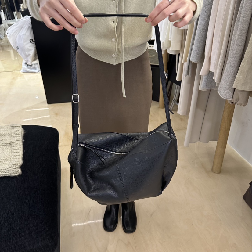 KOIVUE東大門直郵女士新款休閑時尚推薦熱賣人氣單肩斜跨包KOIVUE單肩/斜跨包