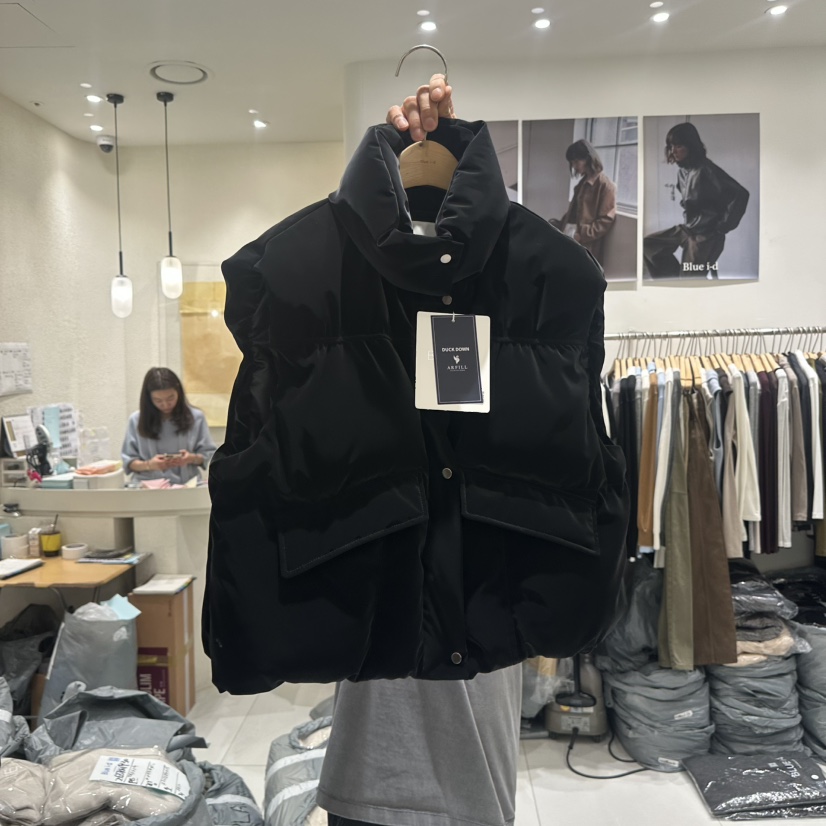 BLUEI-D/N SHARP東大門實拍女士新款人氣馬甲不含內搭鴨絨Blue i-d/N SHARP馬甲圖色3黑色