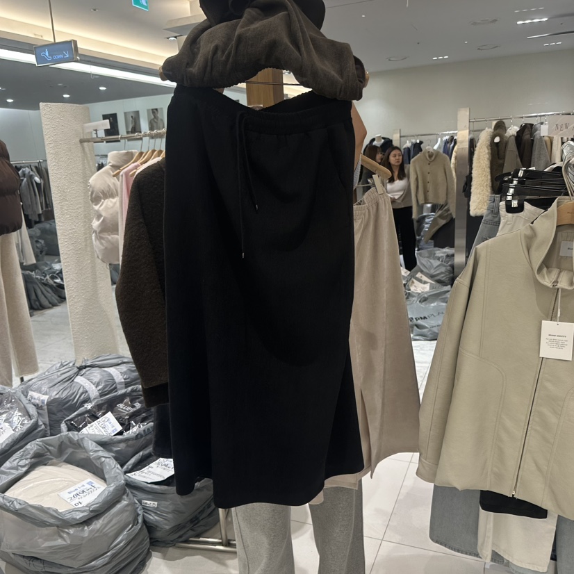 BLUEI-D/N SHARP韓國直郵女士新品熱賣人氣真品推薦長裙Blue i-d/N SHARP長裙圖色4黑色