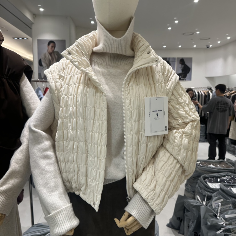 BLUEI-D/N SHARP東大門直郵女士新款休閑短款羽絨服可拆卸鵝絨Blue i-d/N SHARP短款羽絨服圖色2