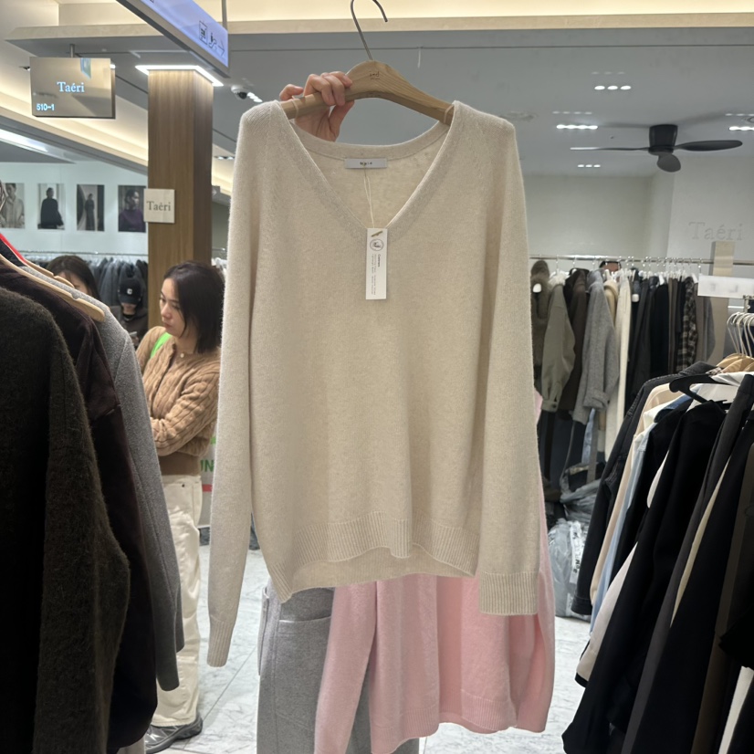 BLUEI-D/N SHARP東大門代購女裝新品真品熱賣人氣針織衫Blue i-d/N SHARP針織衫圖色1