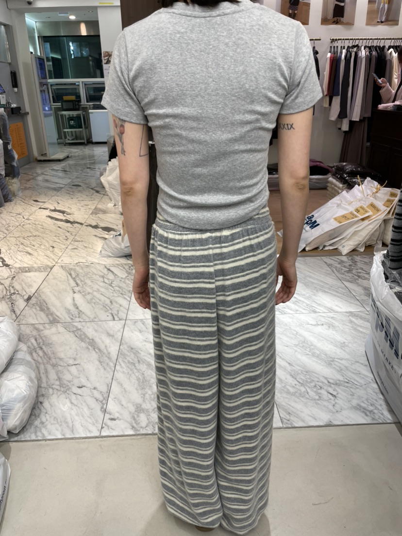 SOLD OUT東大門直郵女士新品時尚真品人氣休閑熱賣T恤不含SOLD OUTT恤