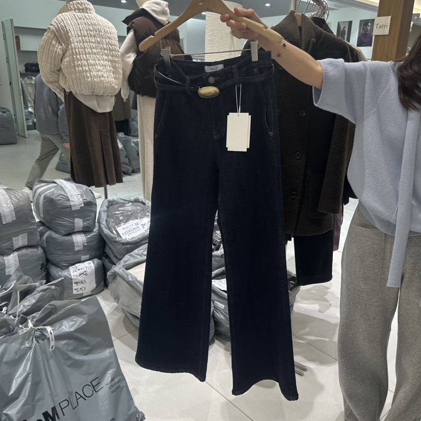 BLUEI-D/N SHARP韓國代購女士新款推薦牛仔褲不含腰帶Blue i-d/N SHARP牛仔褲圖色1