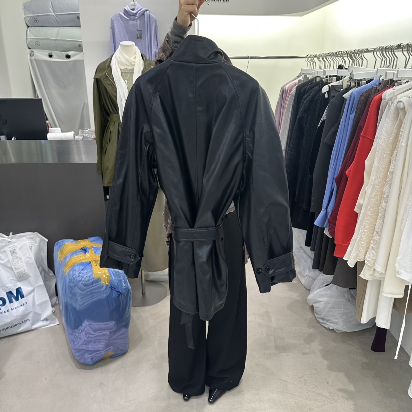 WAVEWATER東大門實拍女士新品時尚職業皮衣不含圍巾含腰帶WAVEWATER皮衣