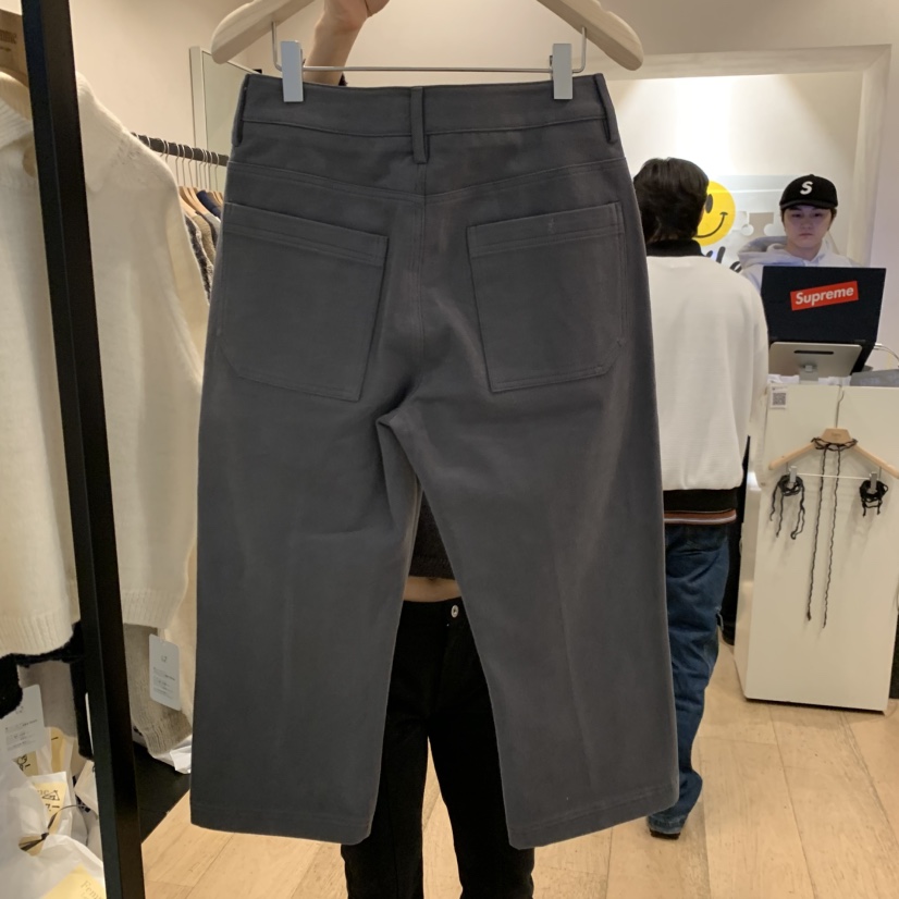 LA MAGIE FEMME東大門直郵女士新品人氣熱賣真品職業短褲Lamagie Femme短褲