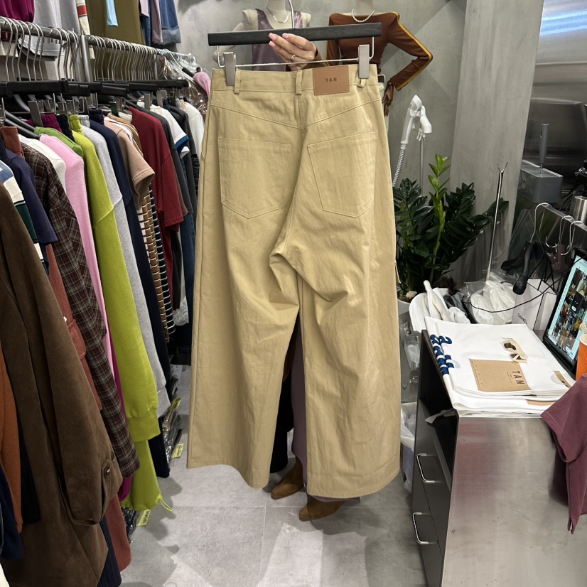 TAN東大門實拍女裝新款職業真品熱賣時尚推薦人氣休閑褲口袋TAN休閑褲
