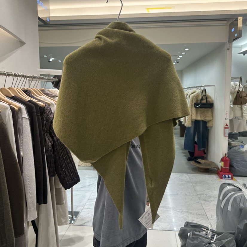 BLUEI-D/N SHARP東大門代購女裝新品熱賣時尚圍巾披肩Blue i-d/N SHARP圍巾/披肩