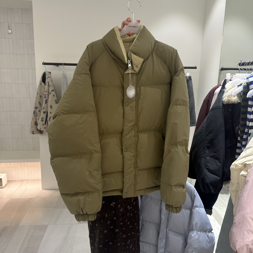 LOW MOMENT韓國直郵女士新品人氣休閑推薦短款羽絨服鴨絨LOW MOMENT短款羽絨服圖色2