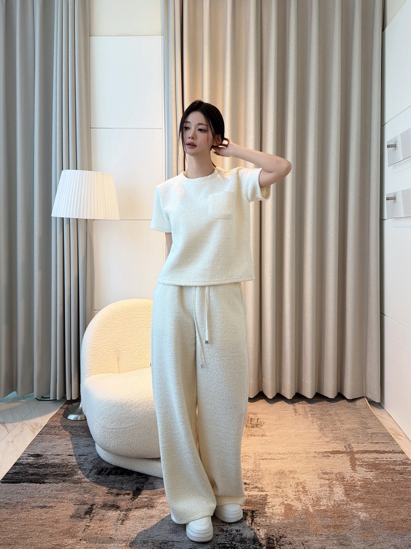 CLOTH東大門實拍女裝新品休閑推薦真品時尚人氣熱賣套裝珍珠CLOTH套裝