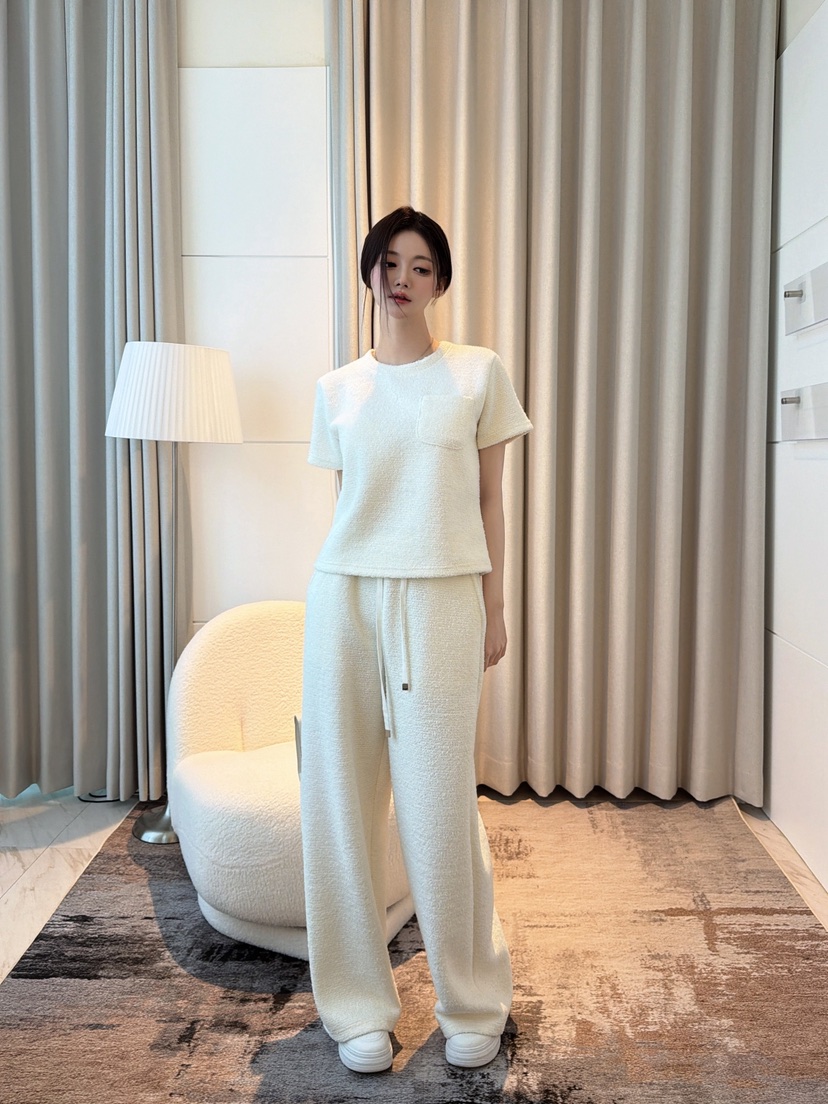 CLOTH東大門實拍女裝新品休閑推薦真品時尚人氣熱賣套裝珍珠CLOTH套裝