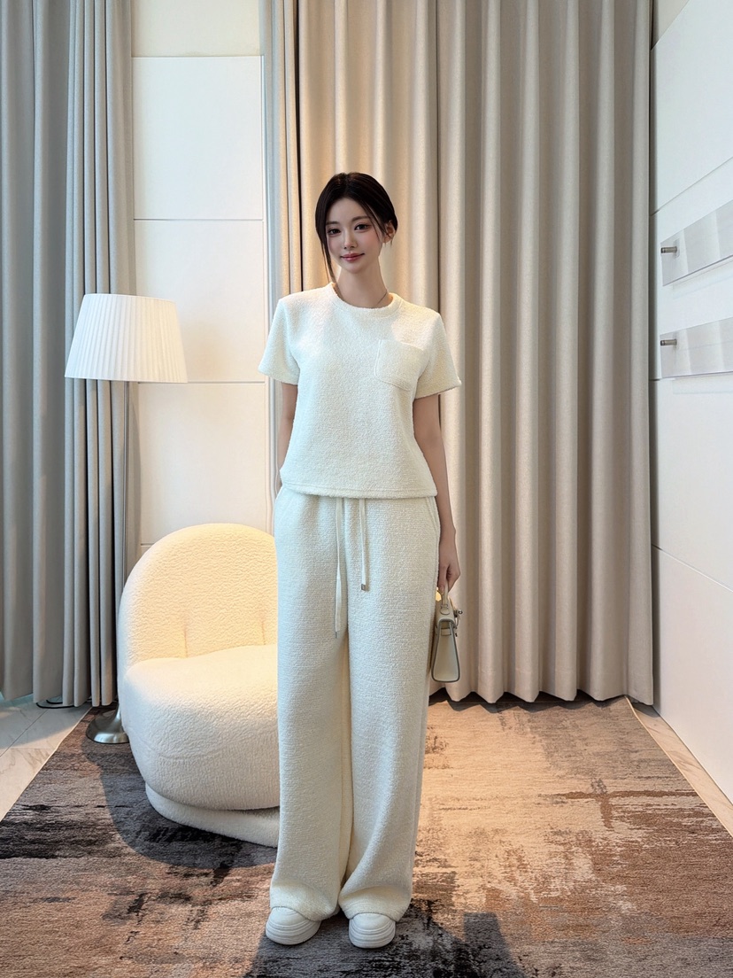CLOTH東大門實拍女裝新品休閑推薦真品時尚人氣熱賣套裝珍珠CLOTH套裝圖色1