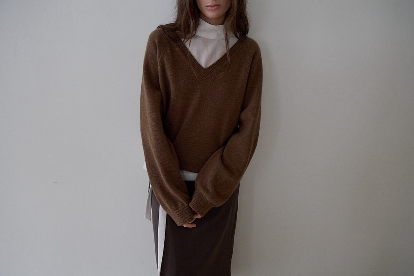 B_GARDER東大門代購女士新品真品人氣熱賣時尚推薦針織衫V領B.GARDER針織衫