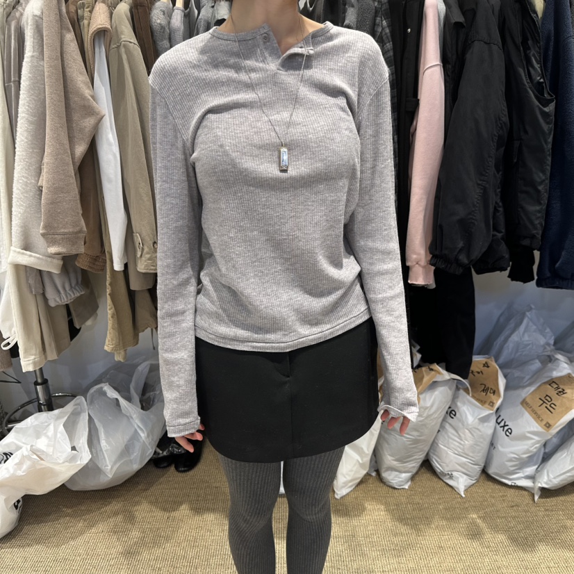 SELF SERVICE/MASOF東大門直郵女裝新品時尚長袖T恤不含內搭SELF SERVICE/MASOF長袖T恤圖色2
