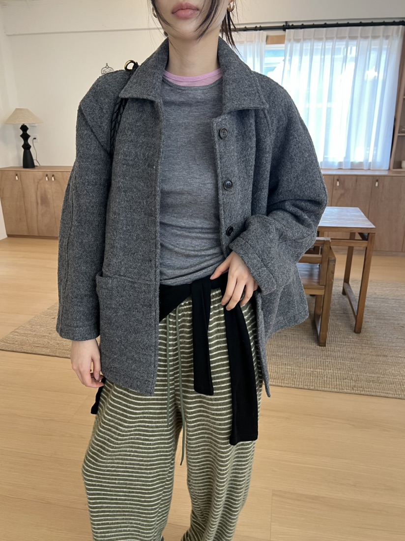 ME MO東大門代購女裝新款時尚真品人氣推薦職業短款大衣ME MO短款大衣圖色2