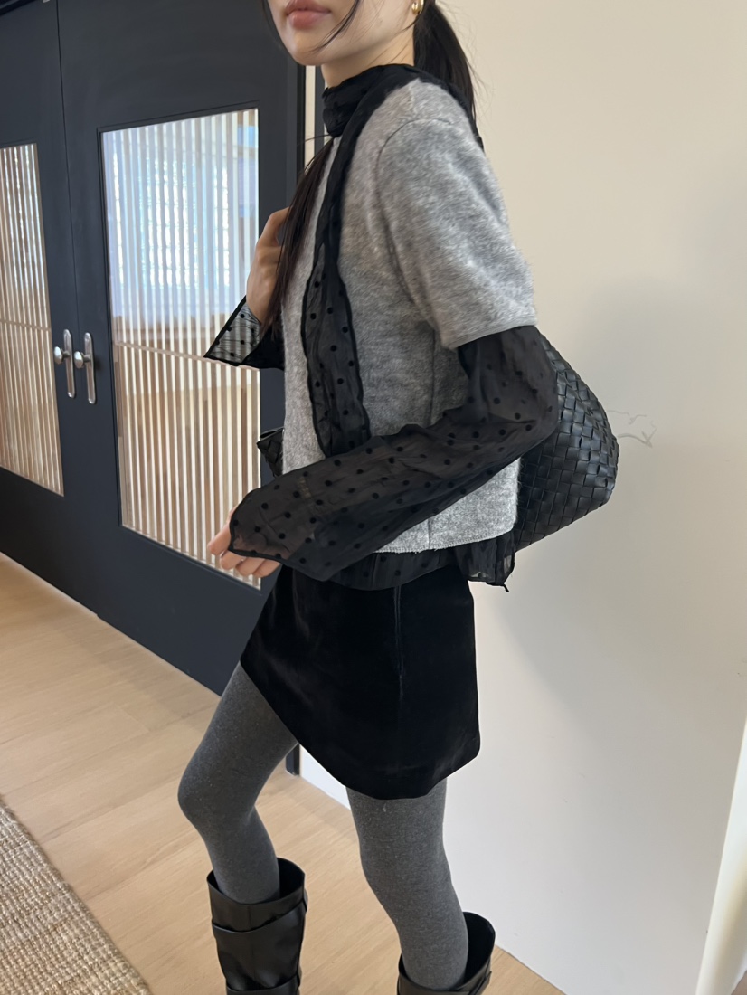 ME MO東大門直郵女裝新款真品休閑推薦襯衫蕾絲衫系帶圓點ME MO襯衫/蕾絲衫