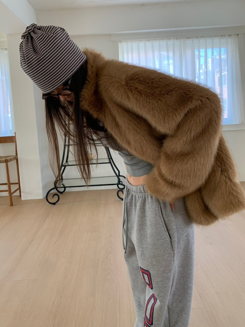 LIKEVAM東大門代購女士新款休閑真品人氣時尚短款大衣皮草LIKEVAM短款大衣