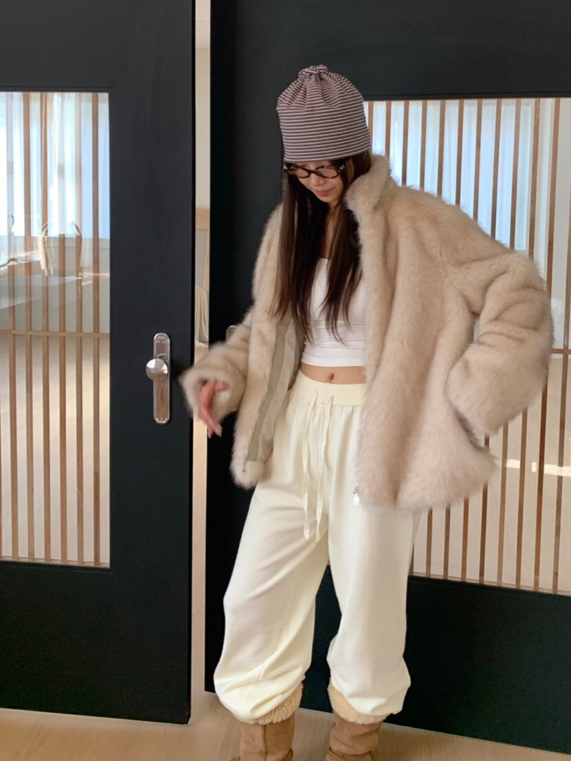 LIKEVAM東大門代購女士新款休閑真品人氣時尚短款大衣皮草LIKEVAM短款大衣