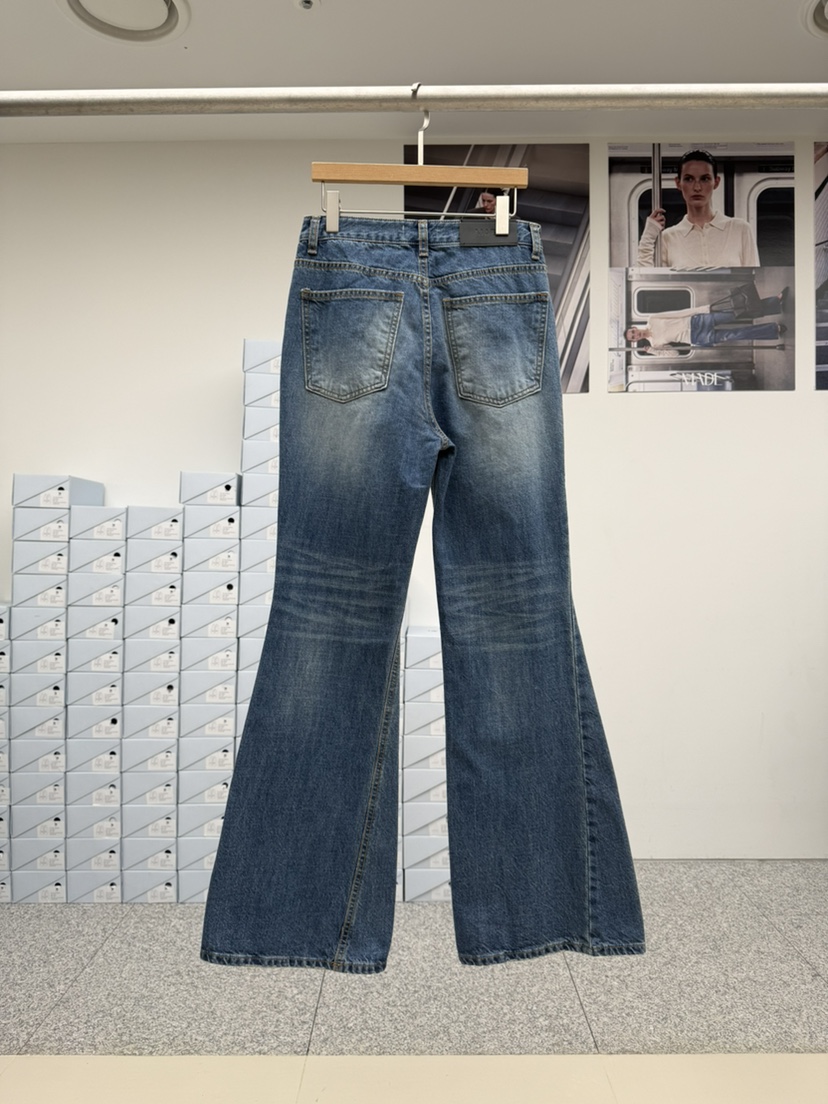 MADE-P東大門直郵女裝新品職業熱賣推薦真品人氣時尚牛仔褲MADE-P牛仔褲