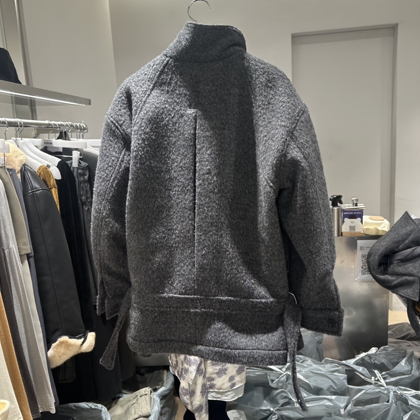 FAVOR-P東大門代購女士新品人氣真品時尚熱賣推薦短款大衣FAVOR-P短款大衣