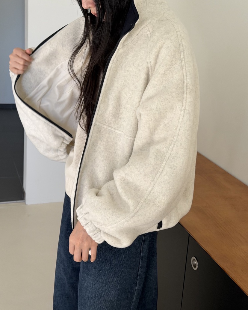 AMY GRACE-A韓國代購女裝新款人氣時尚休閑推薦衛衣撞色AMY GRACE衛衣