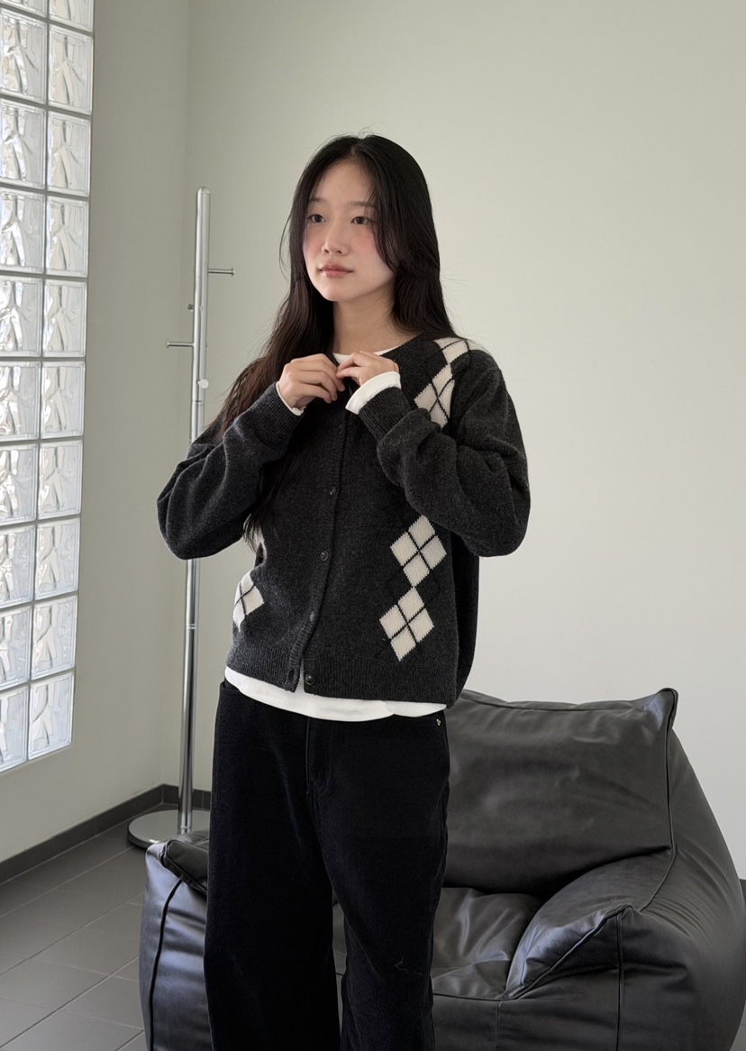 AMY GRACE-A東大門實拍女士新款時尚人氣真品推薦針織衫AMY GRACE針織衫